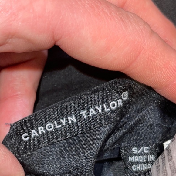 Carolyn Taylor Reversible Zip Up Fleece and Puffer Vest - Picture 12 of 14